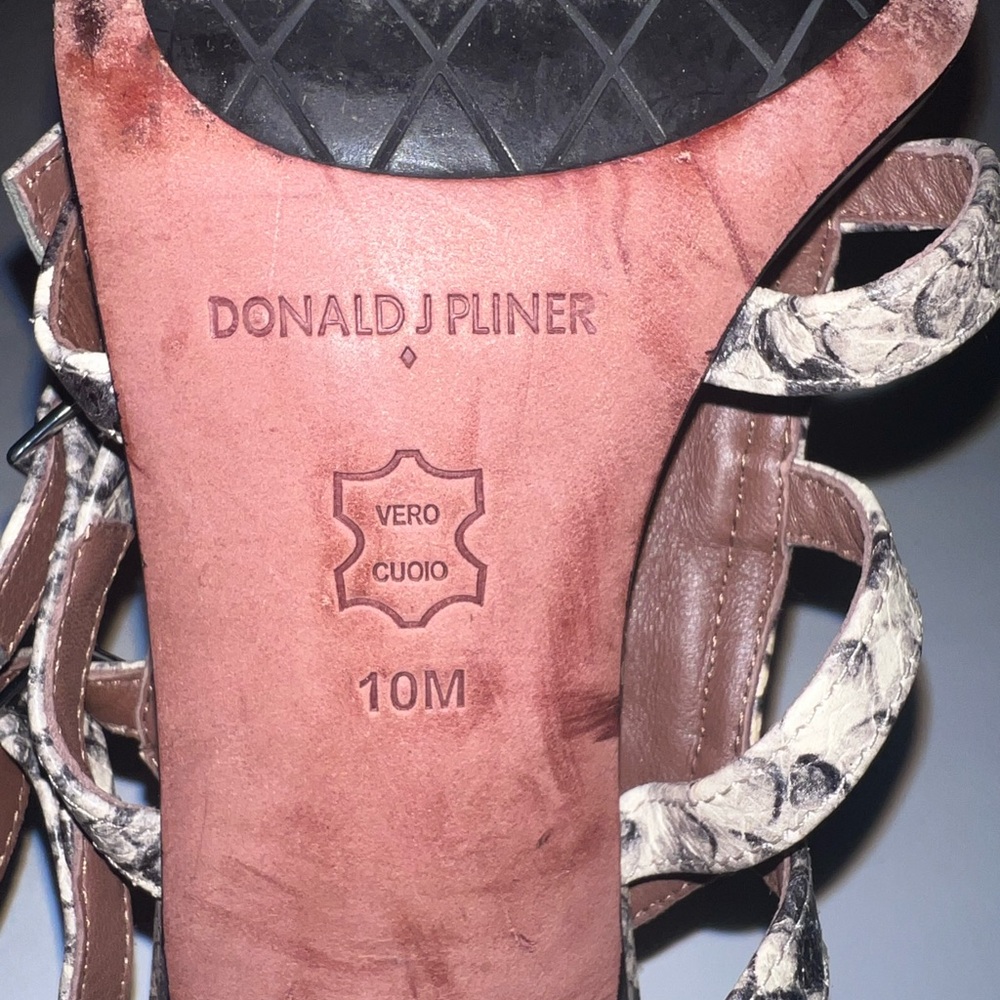 Donald J Pliner Tenasp Leather Snakeskin Strappy Heels - Picture 11 of 12